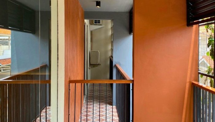 Exterior and interior views of CR House, a modern residential project in South Jakarta designed by YPA Architects, featuring an open layout, natural lighting, and contemporary materials.