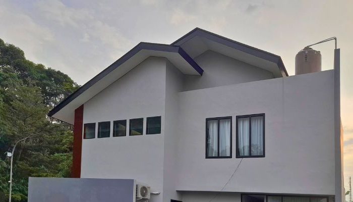 Modern contemporary house with clean lines, neutral tones, and efficient massing on a compact site in Cileungsi, Bogor – JPN House by YPA Architecture