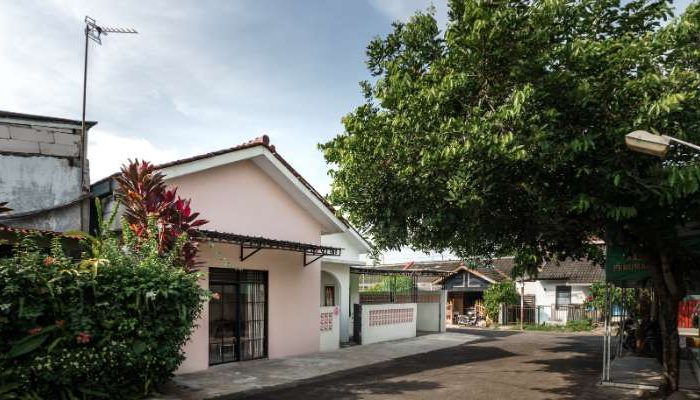 Agabella House by YPA Architecture Studio, a modern tropical minimalist home in Purbalingga with a 106 m² building on a 135 m² land plot.