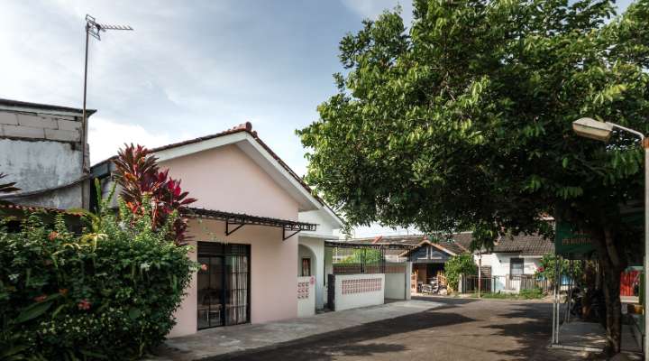 Agabella House by YPA Architecture Studio, a modern tropical minimalist home in Purbalingga with a 106 m² building on a 135 m² land plot.