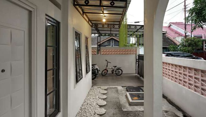 Agabella House by YPA Architecture Studio, a modern tropical minimalist home in Purbalingga with a 106 m² building on a 135 m² land plot.